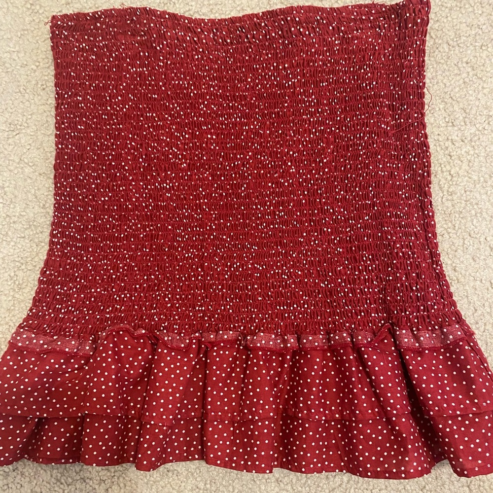 red trendy skirt